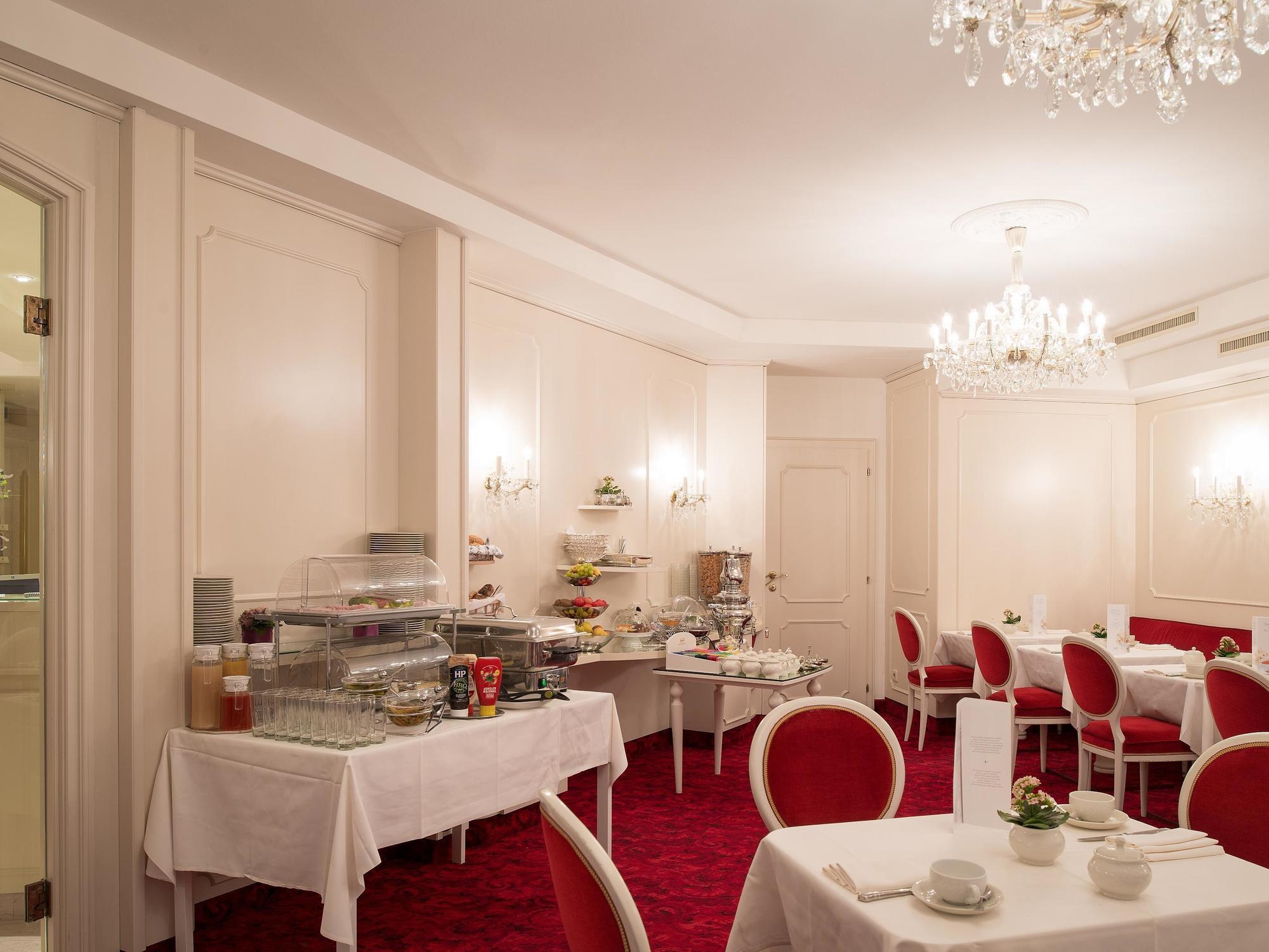 Arthotel Ana Amadeus 4*